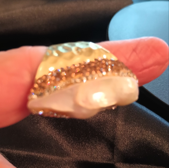 14k. Gold Plated Freshwater Pearl Baroque Ring - Picture 5 of 14